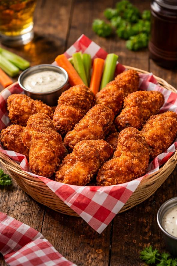 2000 gram Crunchy Hot Wings/ Alm. hot wings